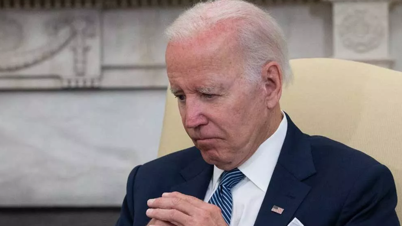 "Biden's re-election chances are threatened by his age and economic concerns!"
