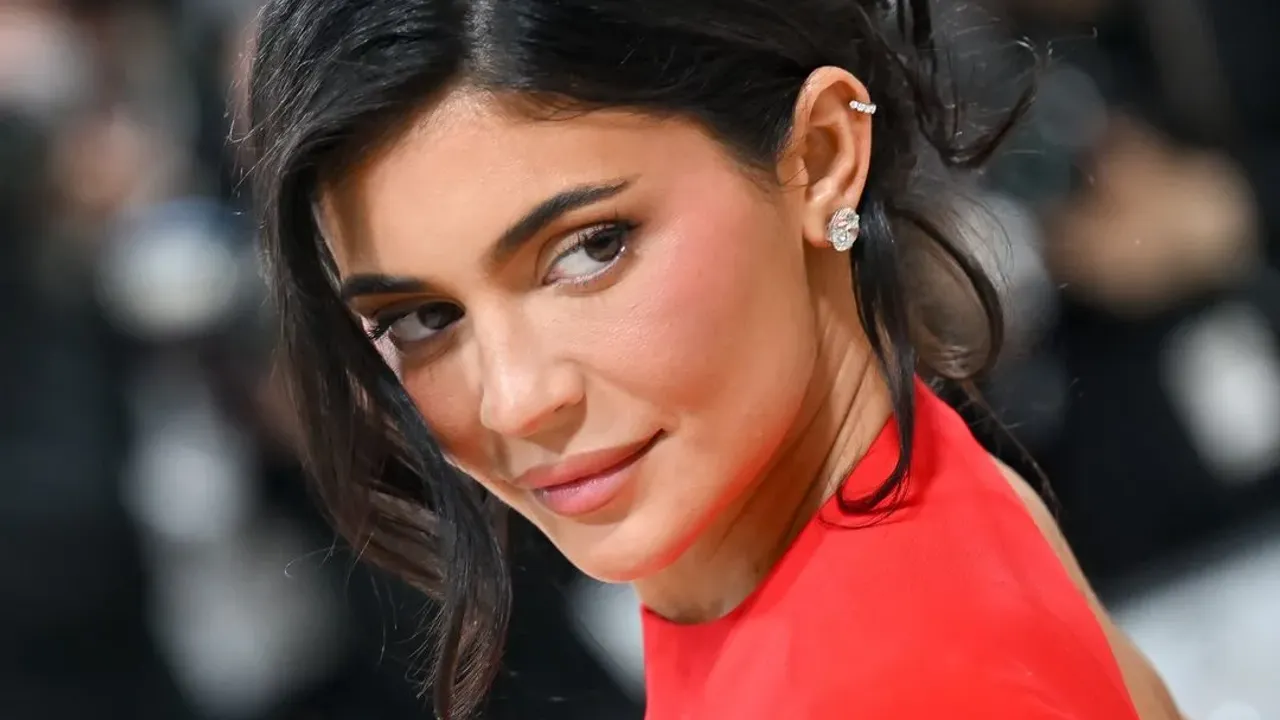 Reaction to Kylie Jenner's Israel message: First she wrote it, then she deleted it!