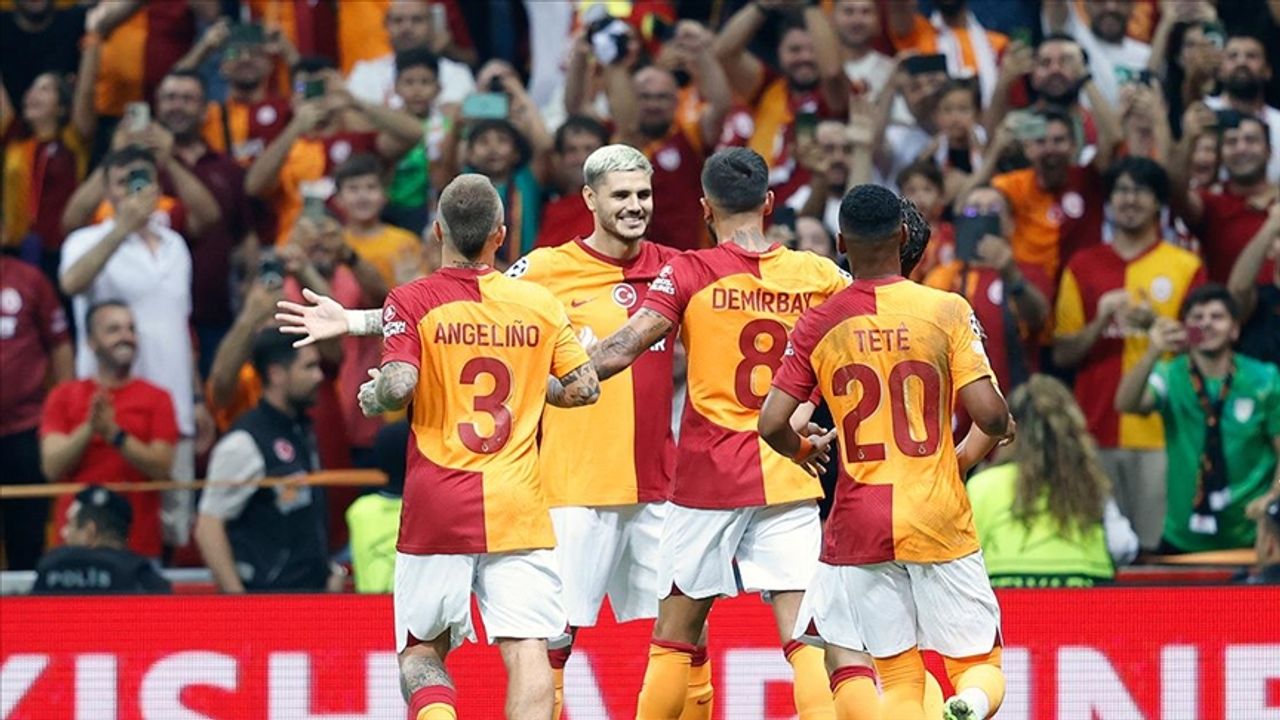 Galatasaray beat Manchester United in England!