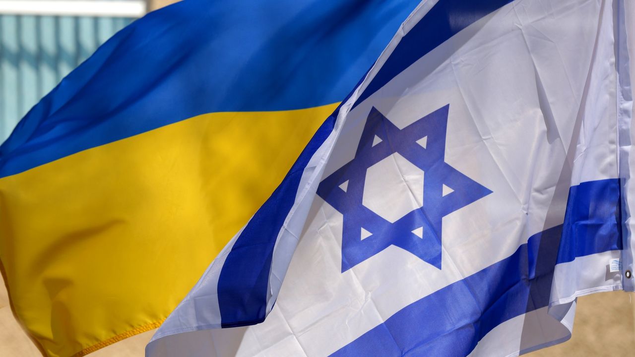 Biden asks for 105 billion dollars for Israel and Ukraine
