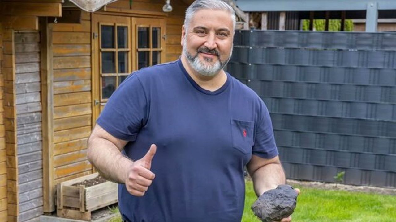 A meteorite that fell in the garden of a Turkish man living in Germany was valued at 400 thousand euros