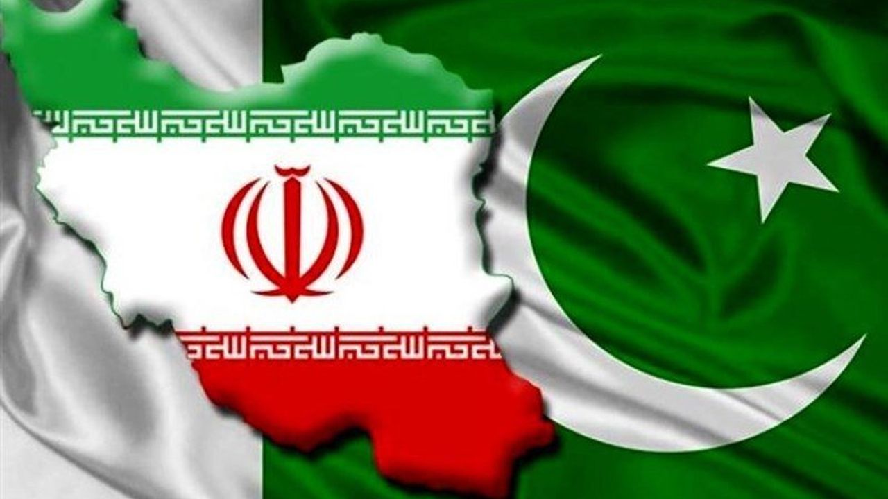 Pakistan and Iran signal de-escalation!