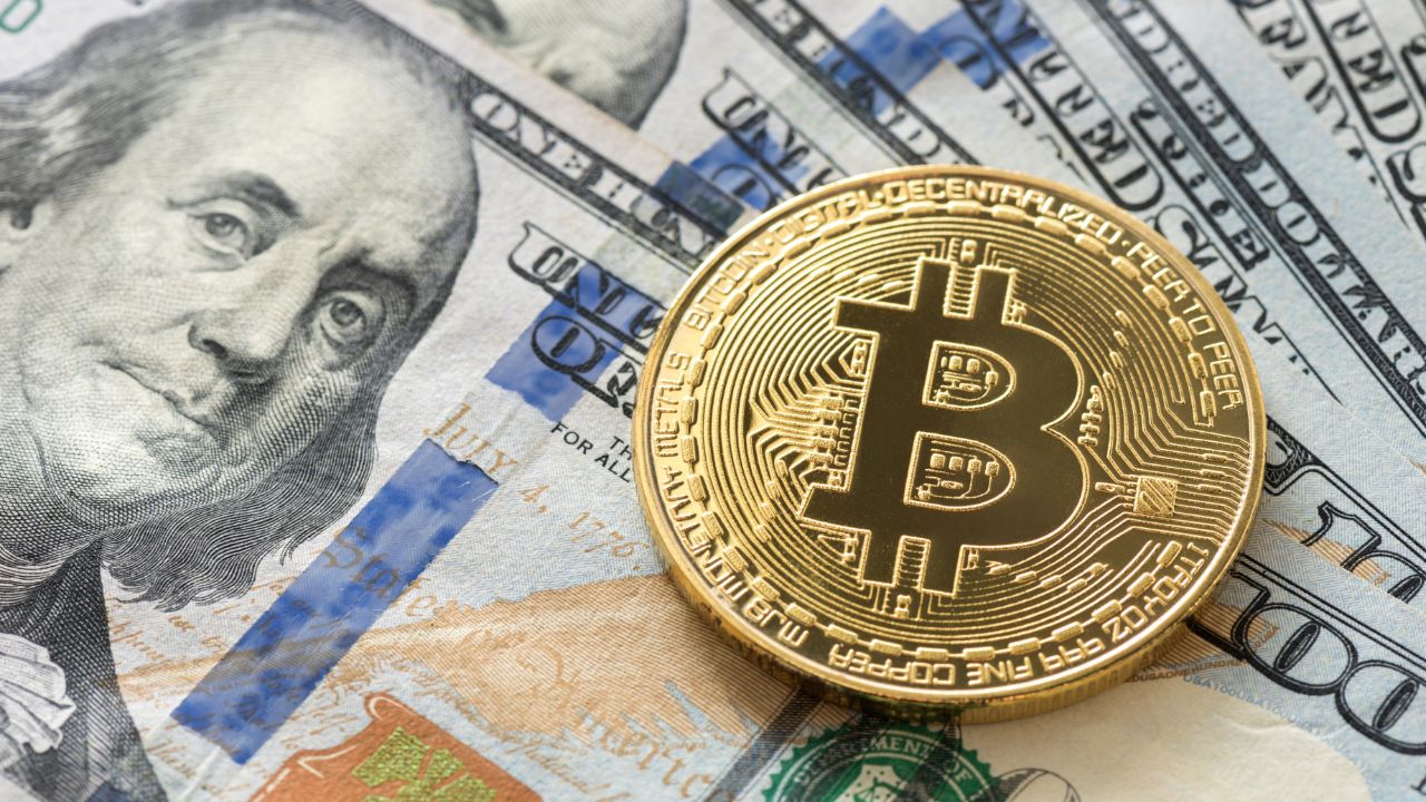 Bitcoin price surpasses 50,000 dollars