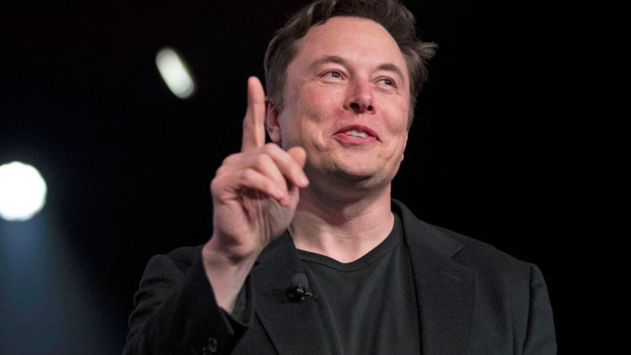 Elon Musk broke the phone line!