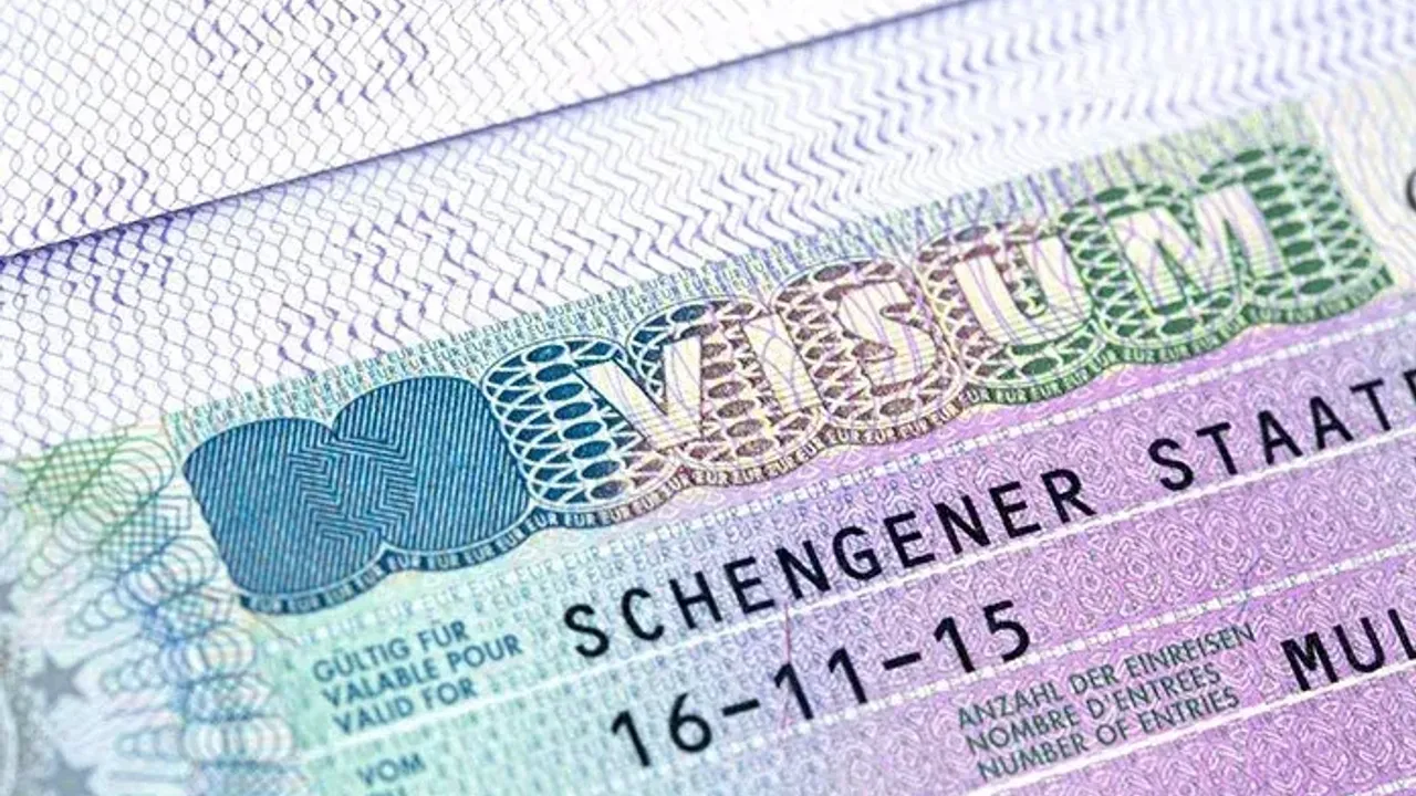 Those countries signed a military Schengen agreement!