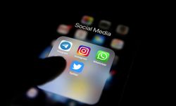 "Social media" ban in France!