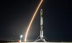 SpaceX launches Falcon Heavy Rocket!