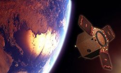 Two-ton satellite will fall to Earth today