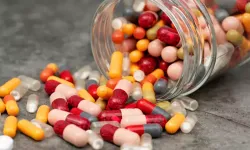 Surprising side effects of antibiotics revealed!