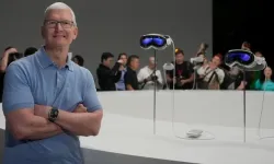 Tim Cook announces Apple Vision Pro release date!