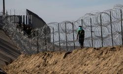 India is building a fence on the border with Myanmar!