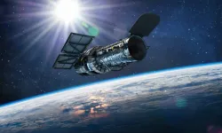 Hubble Space Telescope stops working