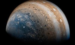Clipper will go to Jupiter's Europa moon!