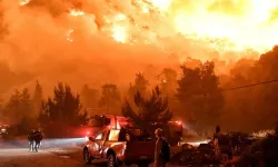 Forest fire in Greece: Smoke reaches Athens, villages evacuated!