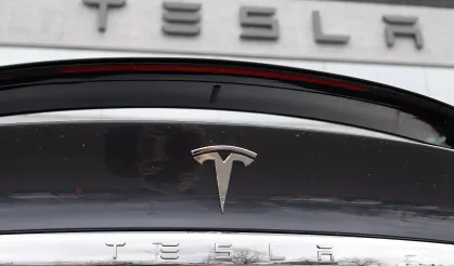 Tesla will recall 2 million vehicles!