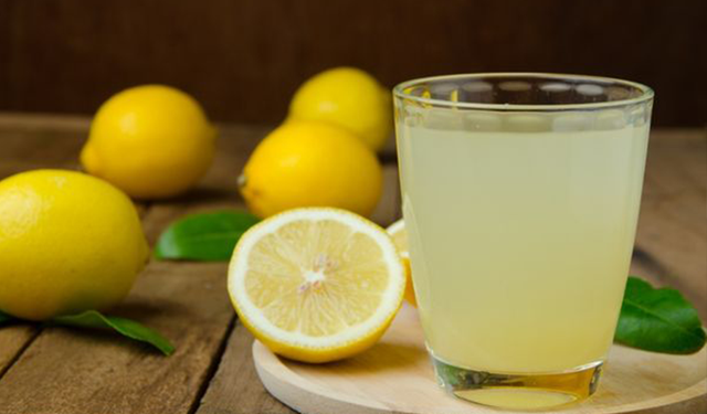 You will buy it immediately when you hear the benefits! Lemon juice is officially the enemy of cancer!