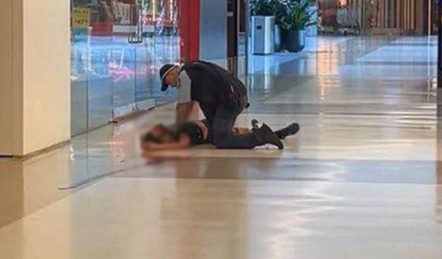 Knife attack at a shopping mall in Australia
