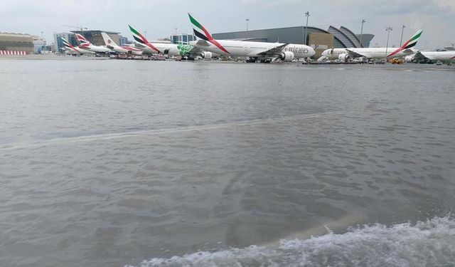 Dubai flooded!