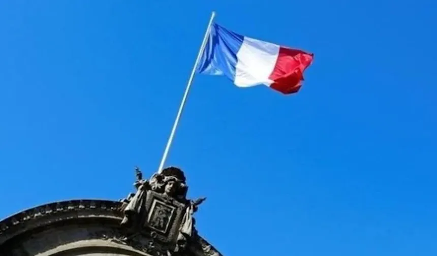 Austerity decision from France, whose credit rating has fallen!