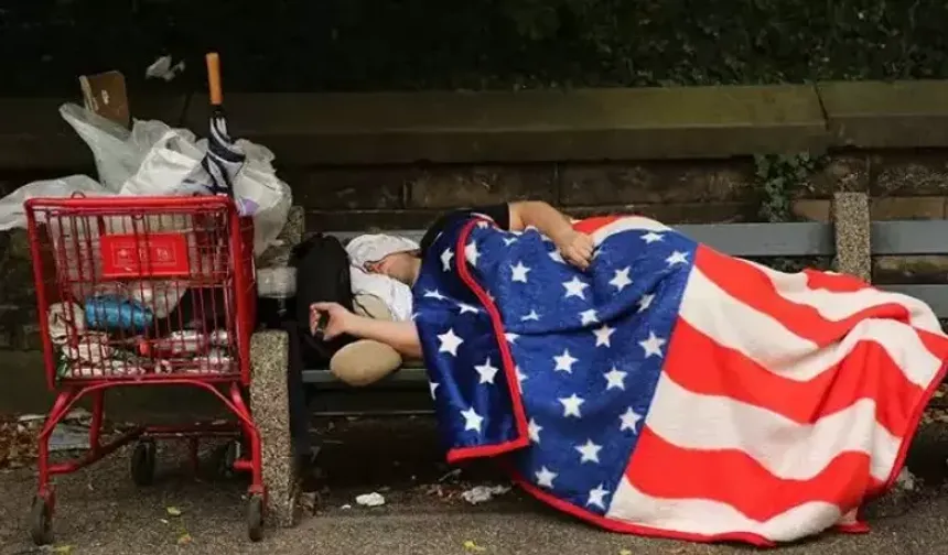 The number of homeless people in the US has reached a record high!