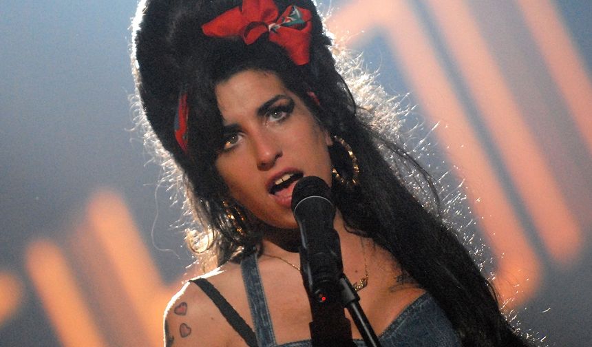 Amy Winehouse's life is becoming a movie!
