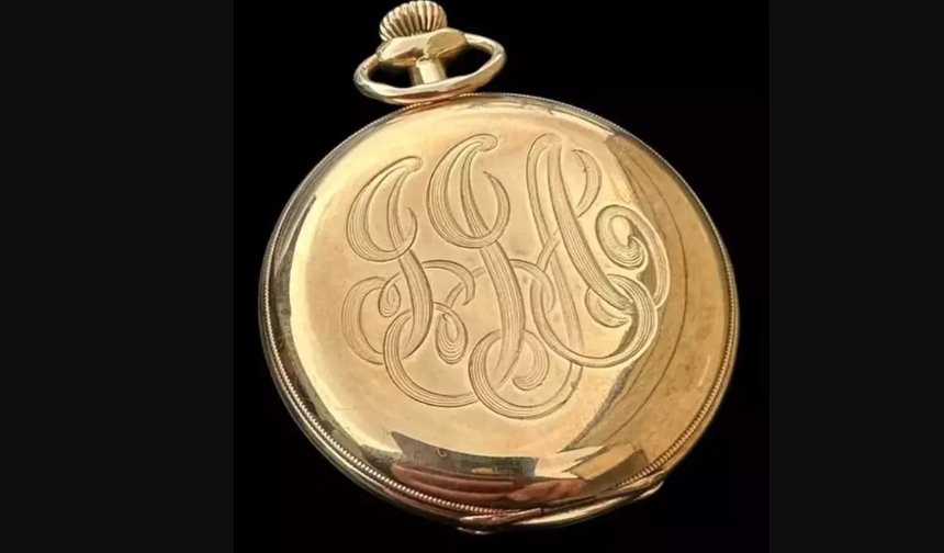 Gold watch belonging to the richest man on the Titanic on sale
