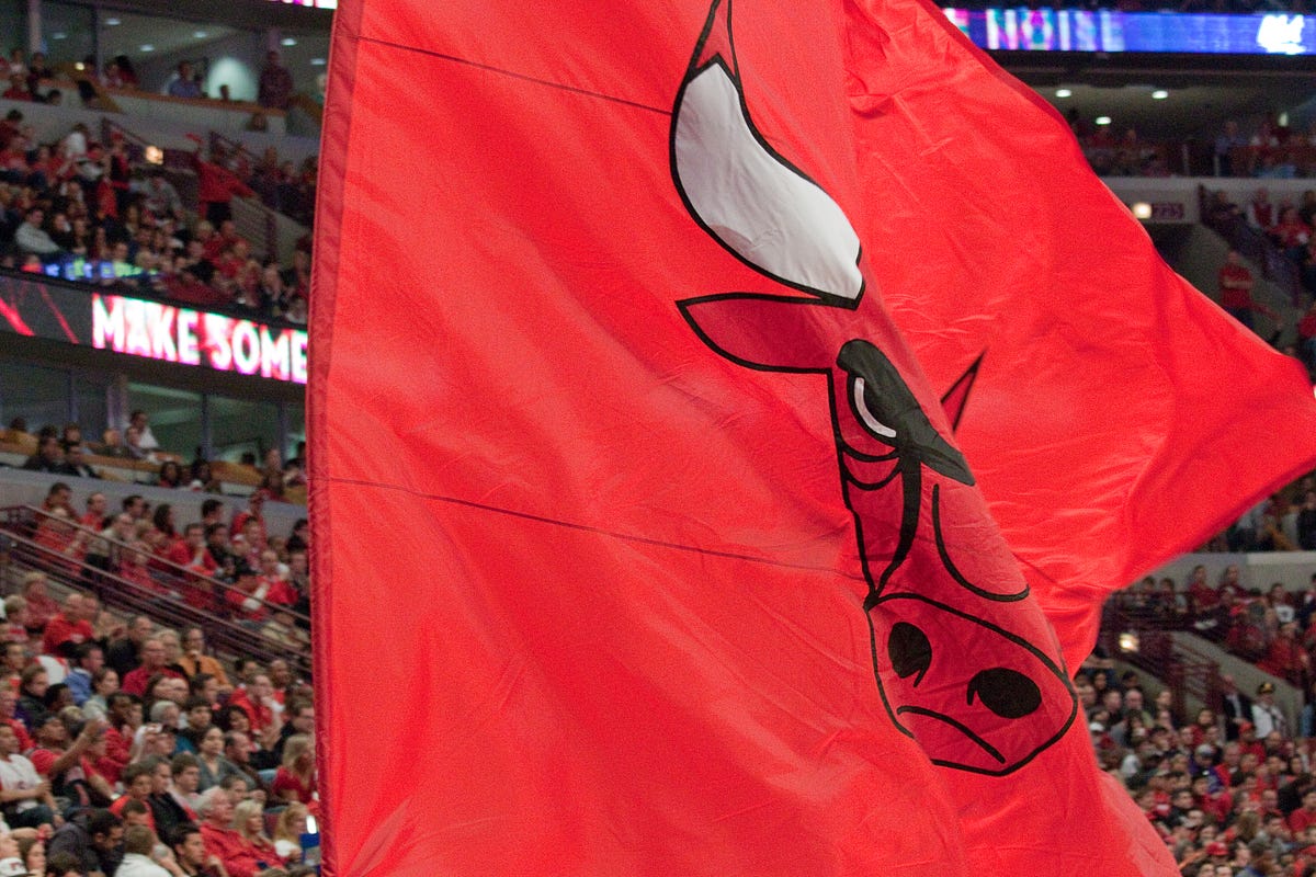 There are some claims that Jerry Reinsdorf, the owner of the Chicago Bulls, is considering selling the team. 
