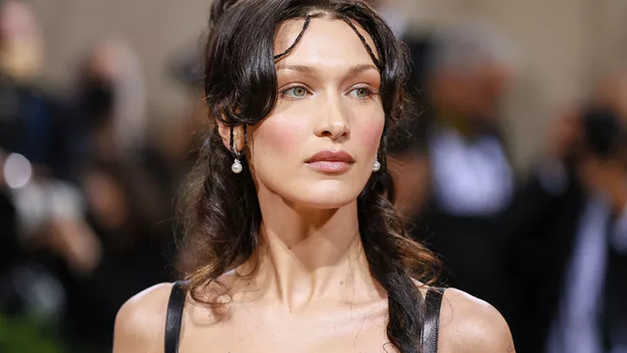 Bella Hadid declares her support for Palestine