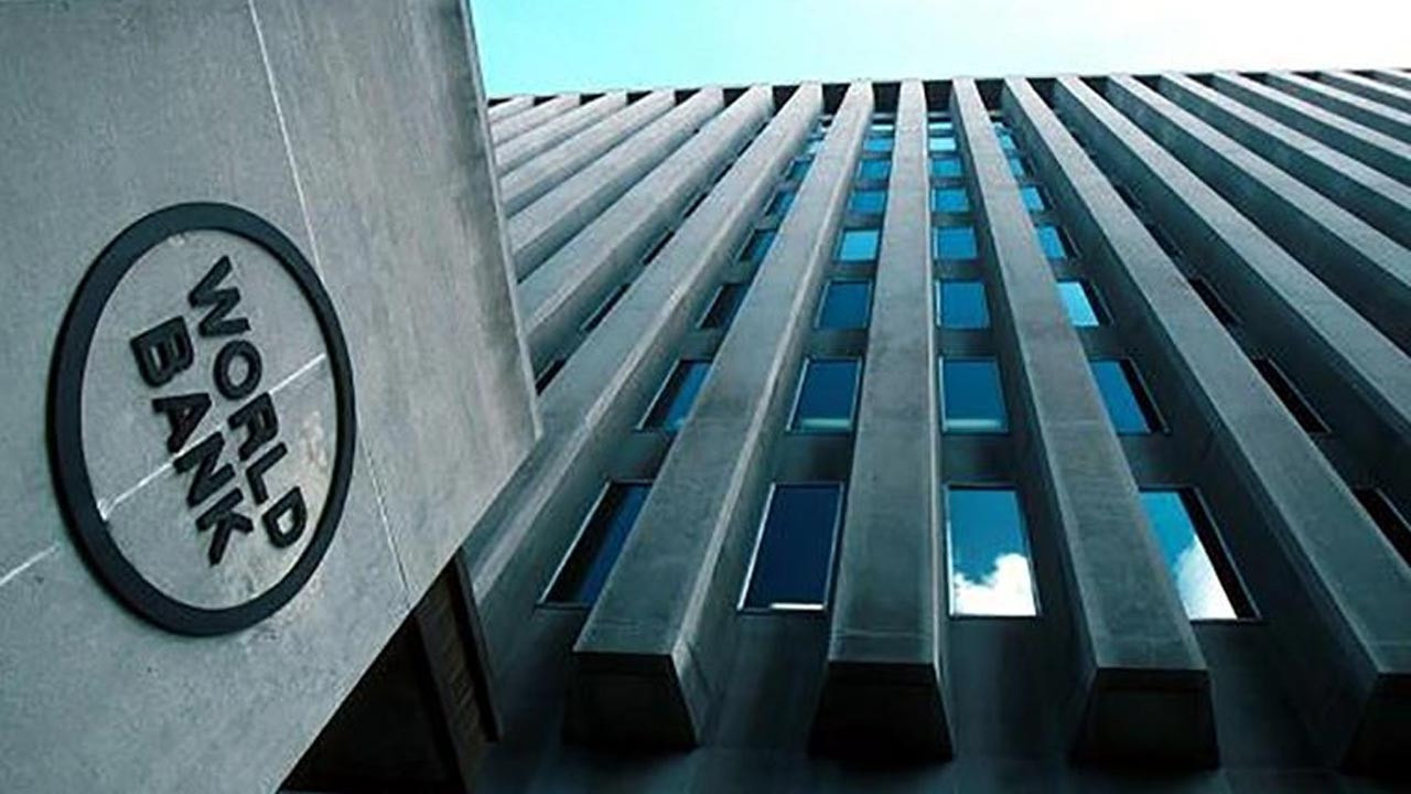 The World Bank and Bangladesh have agreed to provide $1.11 billion in financing to improve the country's human development, primary health care and resilience to climate change.