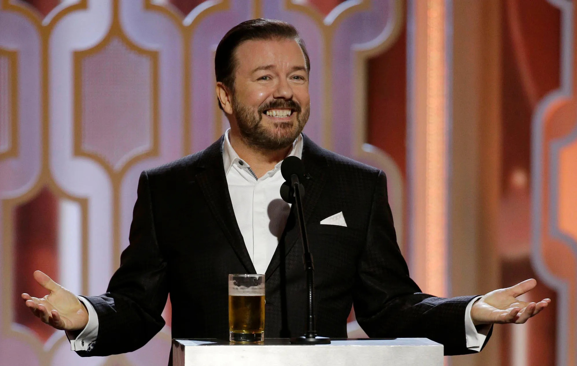 Comedian and actor Ricky Gervais, famous for series such as 'After Life' and 'Office', donated 1.9 million pounds of income from his latest stand-up show 'Armageddon' to 11 animal protection associations working worldwide for animal welfare on 8 December. Gervais made a humorous statement on the subject.
