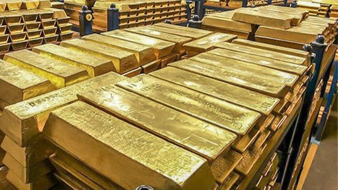 Call to the government to 'cash in the gold'!