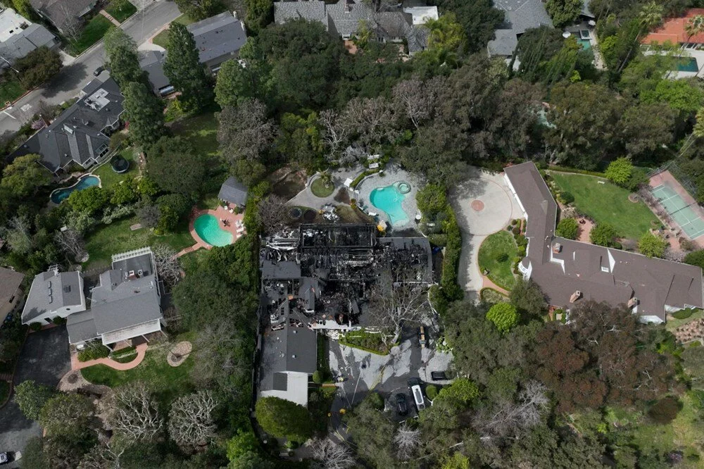 The model's 7 million dollar mansion burned down! Jurnal Time
