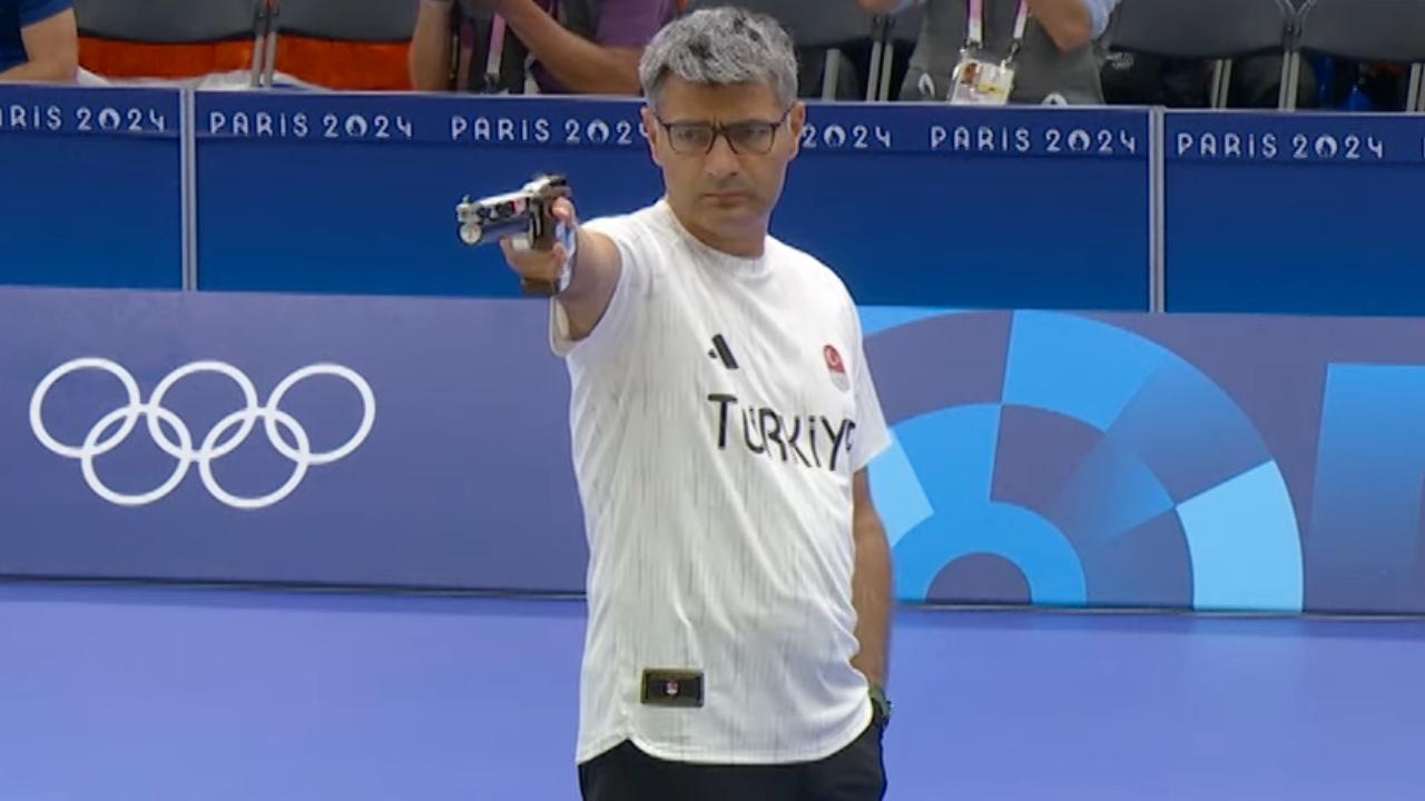 Turkish Muslim sharpshooter Yusuf Dikec wins silver at Paris Olympics ...